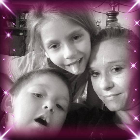 Meet your Posher, Amber - Picture 1 of 1