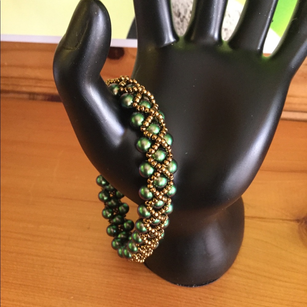 Swarovski Crystal Pearl Beaded Bracelet B4