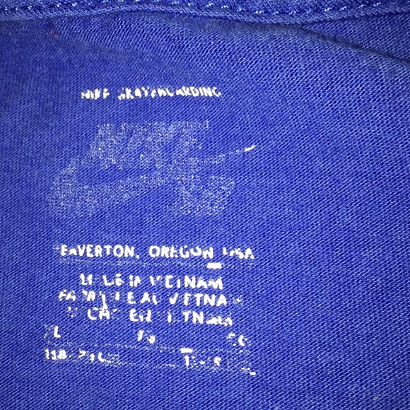 Nike shirt💙 - Picture 4 of 6