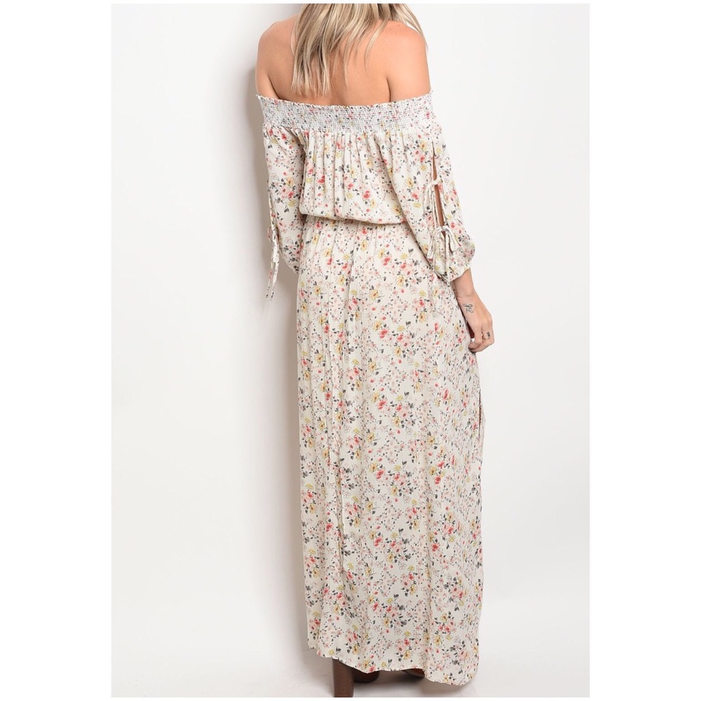 Floral Off the Shoulder Dress - Picture 6 of 6