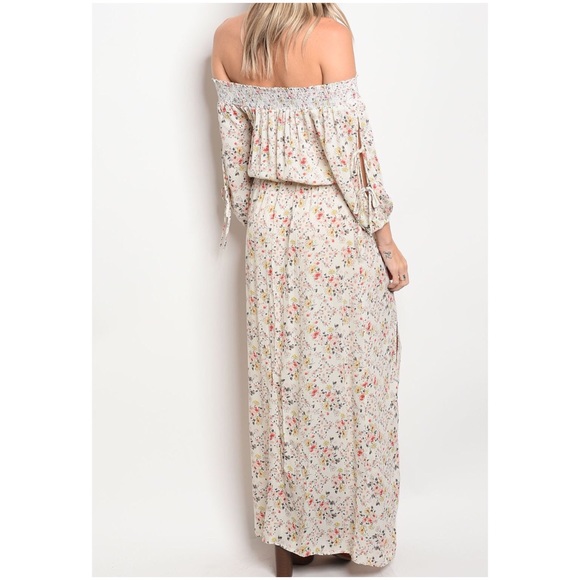 Floral Off the Shoulder Dress - Picture 6 of 6