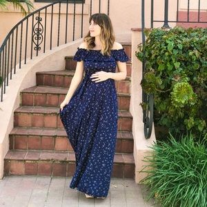 Vintage 70’s maxi dress. Fully lined!