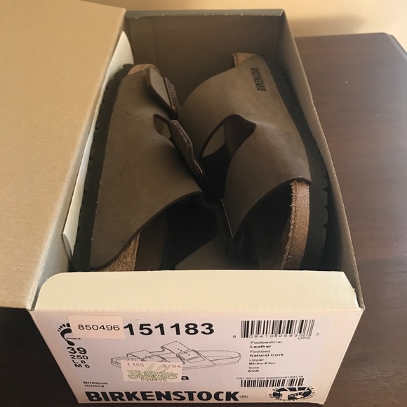 39 in birkenstocks