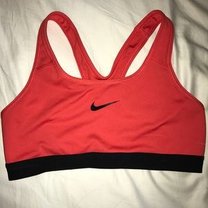 Nike Sports Bra size M