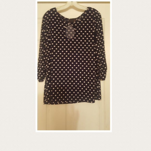 navy blue polka dot jersey knit top with keyhole - Picture 3 of 5