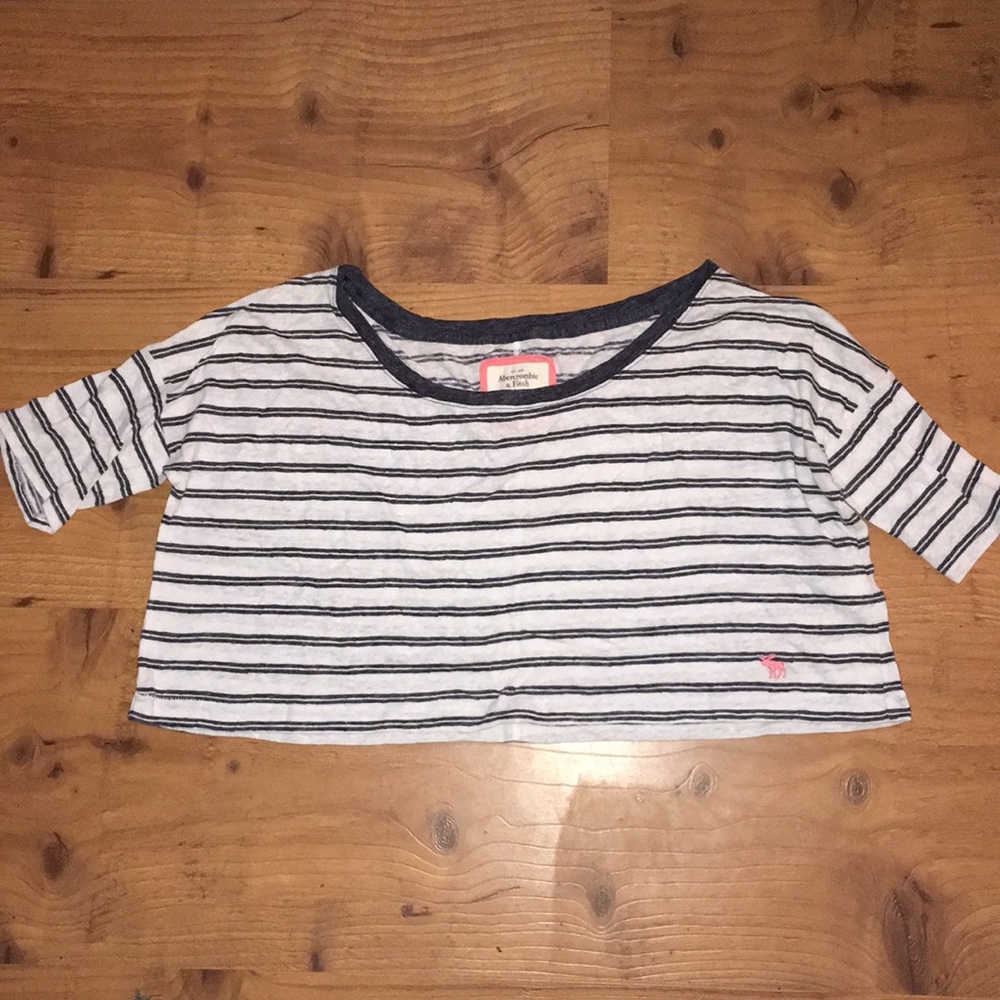 striped abercrombie and fitch crop top