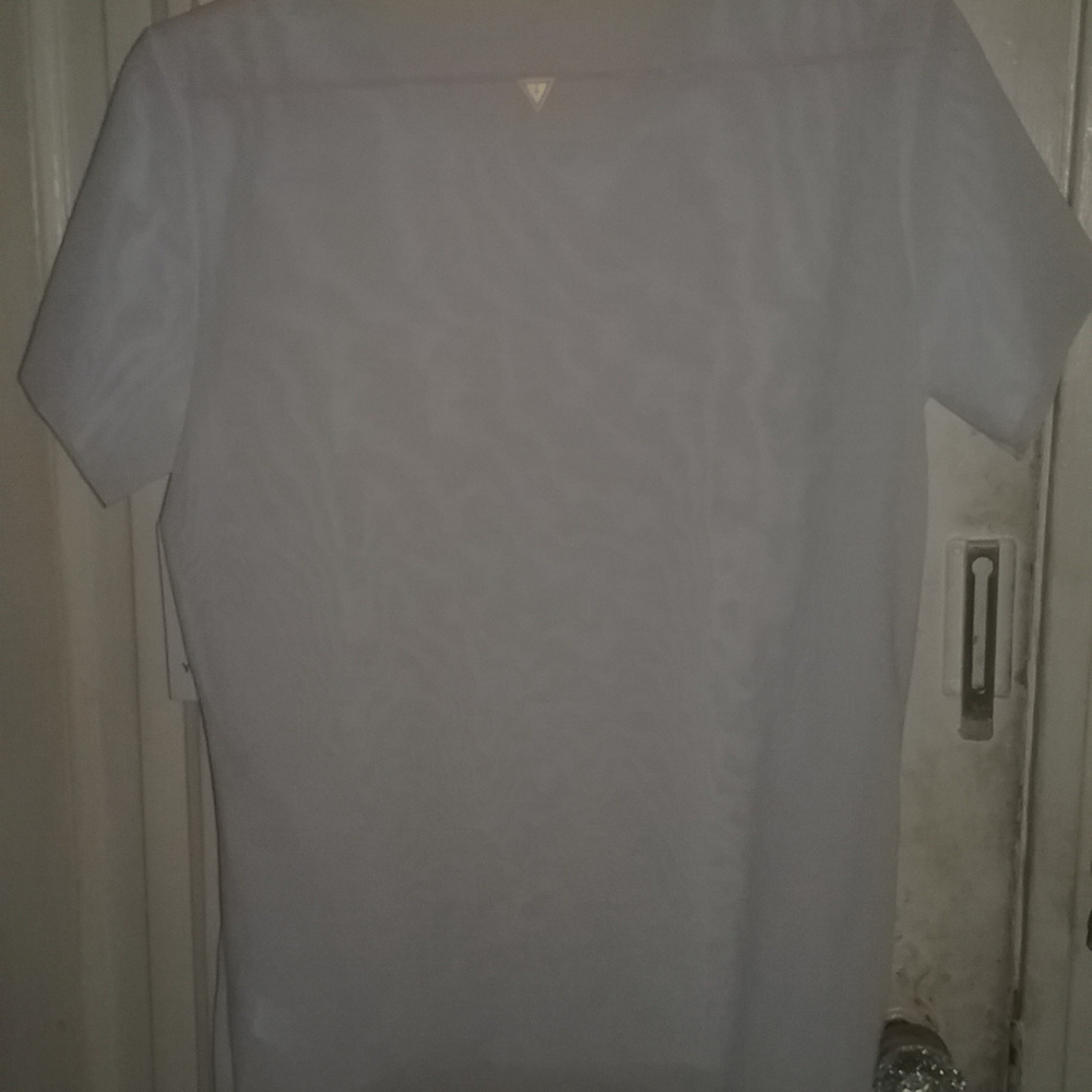 Yogasmoga white shirt sz 6 NWT