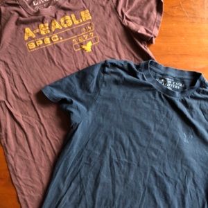 Men’s American Eagle shirts large and XL