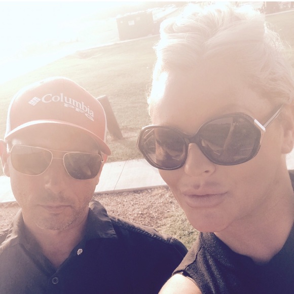 FENDI Black & Silver Sunnies - Picture 7 of 8