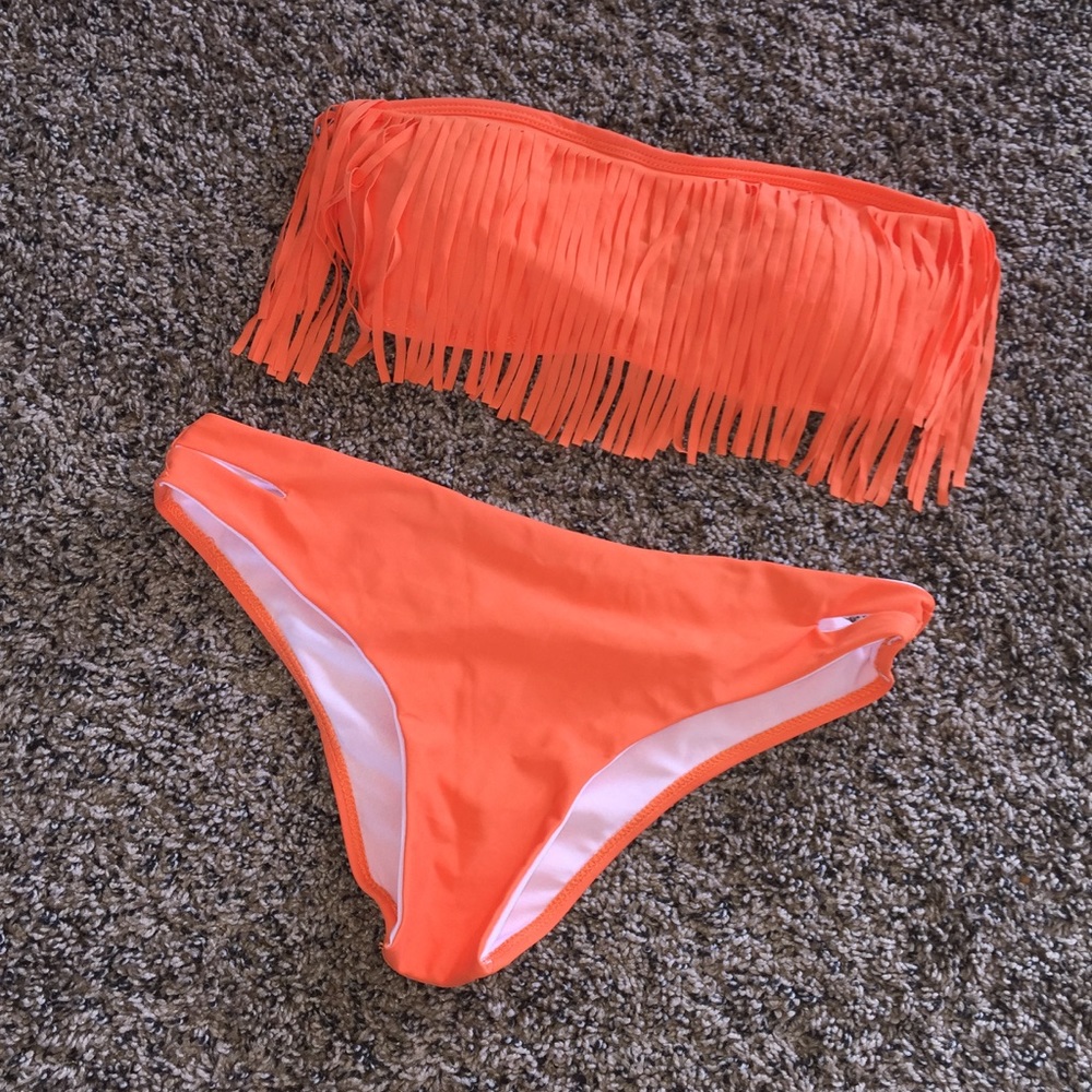 Bandu fringe bikini