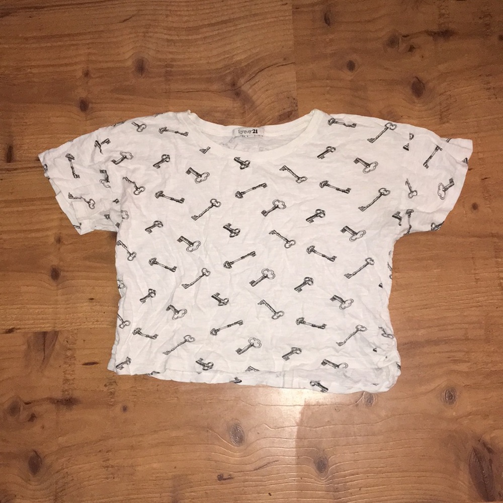 forever 21 tee