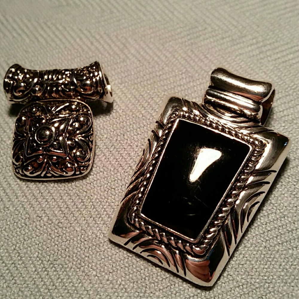 TWO STUNNING PENDANTS! Premier Designs Silver