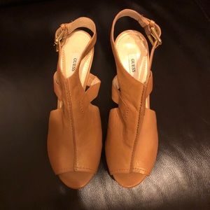 Guess leather sling back heel 8.5M color-Tan