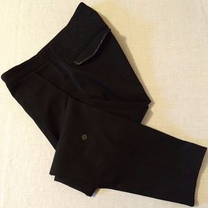 LULULEMON CITY TREK TROUSERS SIZE 6