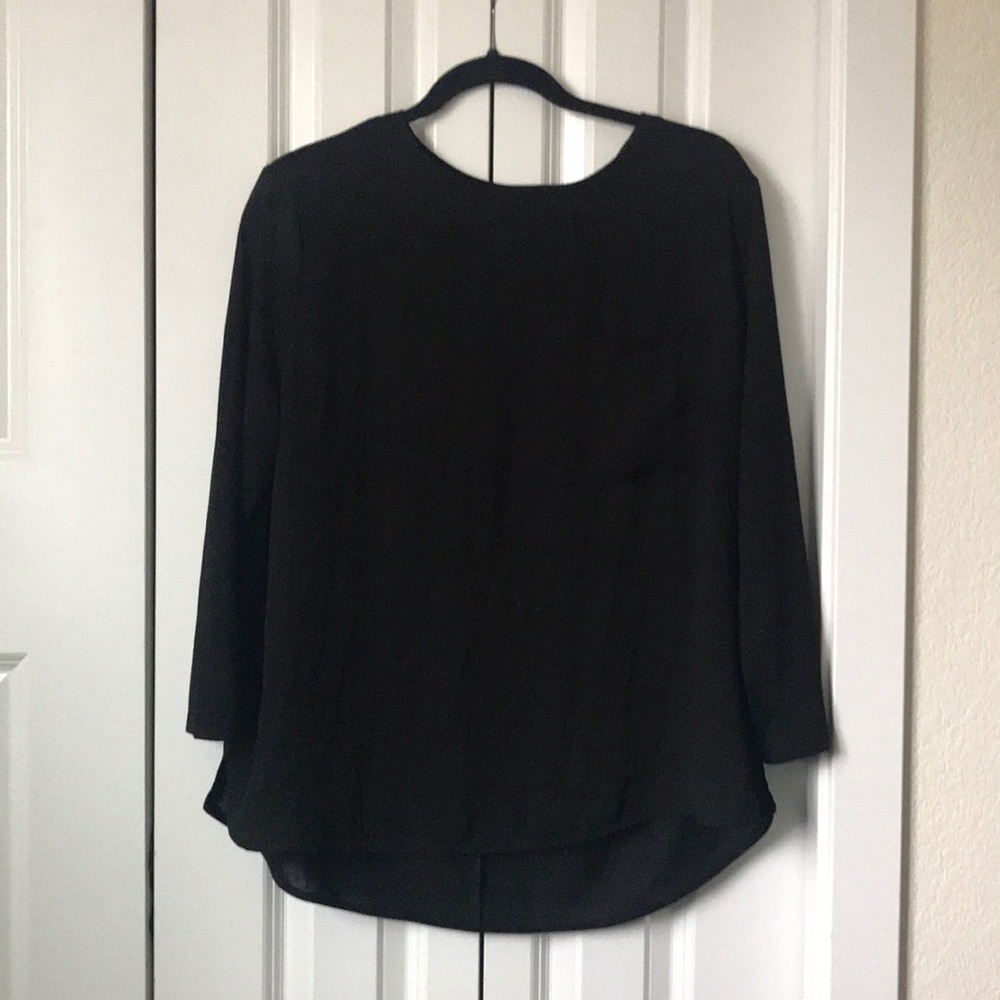 Basic Black 3/4 Sleeve Pocket Tee