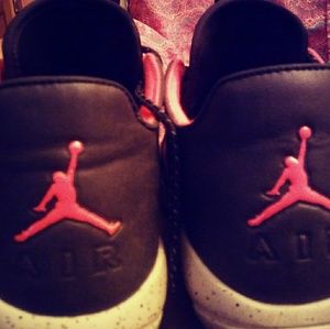 Men's sz10 Jordan Eclipse~Holiday edition