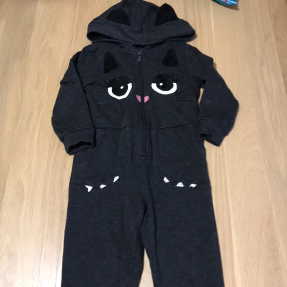 Adorable cat jumpsuit - Picture 1 of 2
