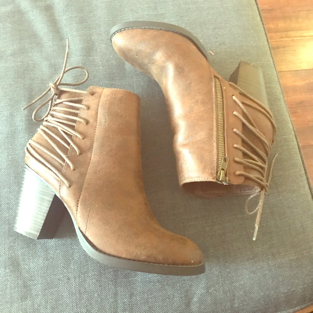 Band new booties