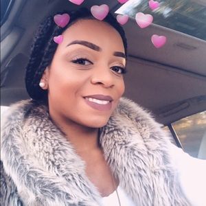 Meet your Posher, Jasmin