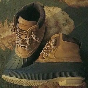 Tommy Hilfiger duck boots