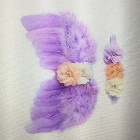 Baby Feathers angel wings & hair clip - Picture 6 of 7