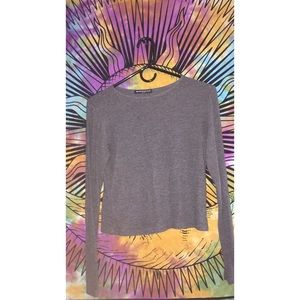 Brandy Melville long sleeve crop top