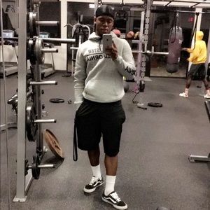 Meet your Posher, Justin