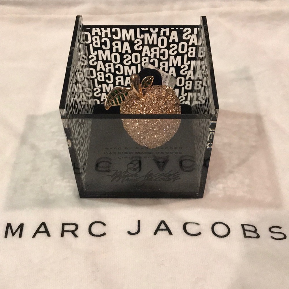 Marc by Marc Jacobs Rose Gold Apple Ring