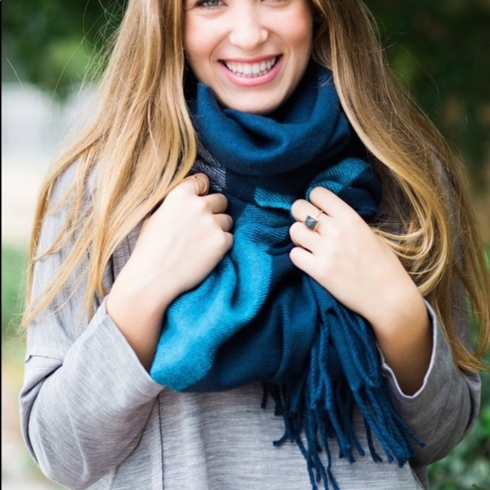 Ultra Soft Navy scarf with fringe ends