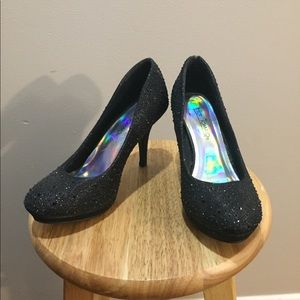 Black sparkly heels