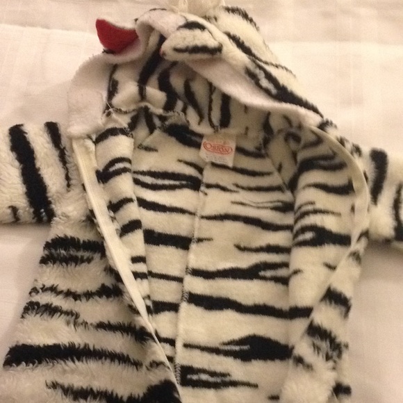Lovely baby onesie - Picture 5 of 8