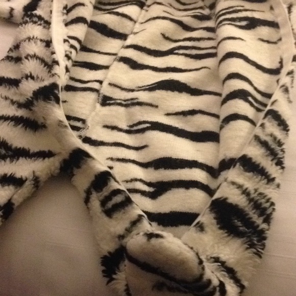 Lovely baby onesie - Picture 8 of 8