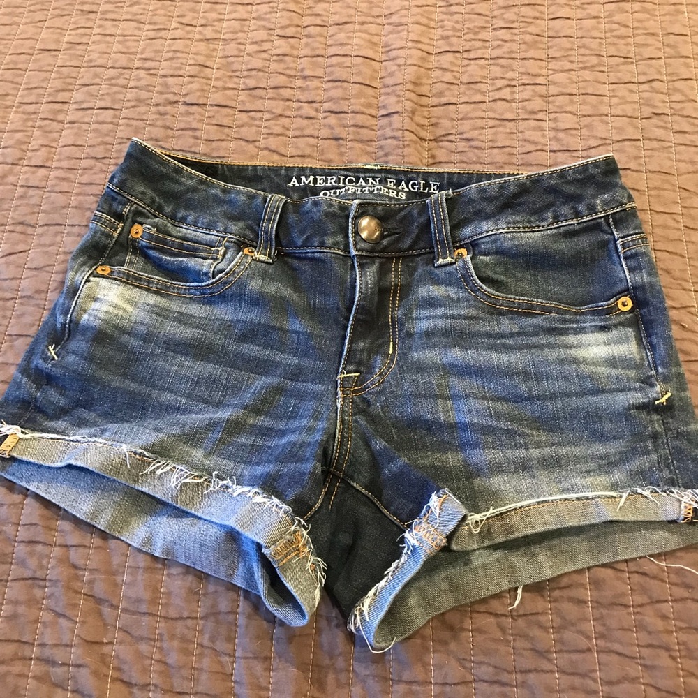 Dark Wash Low-Rise American Eagle Shorts