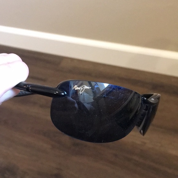 Authentic Maui Jim glasses - Picture 2 of 6