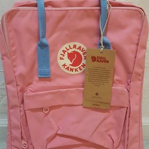 NWT Fjallraven Kanken Classic Pink Air Blue