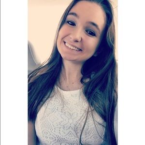 Meet your Posher, Marissa