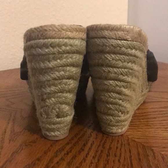 7 for all mankind wedges - Picture 3 of 4