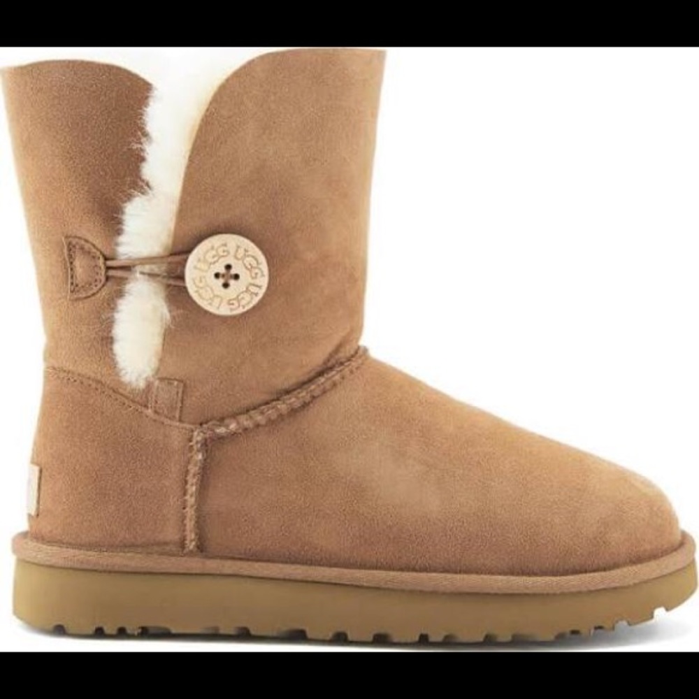 Ugg Bailey button li boot