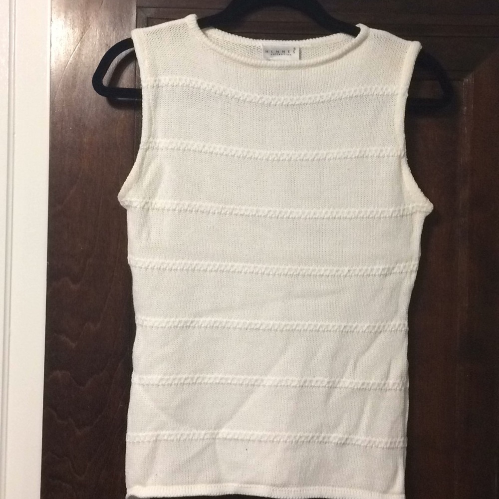 Woman’s Sleeveless 100% Cotton Top