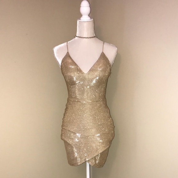 Entry Dresses & Skirts - Girl Dress