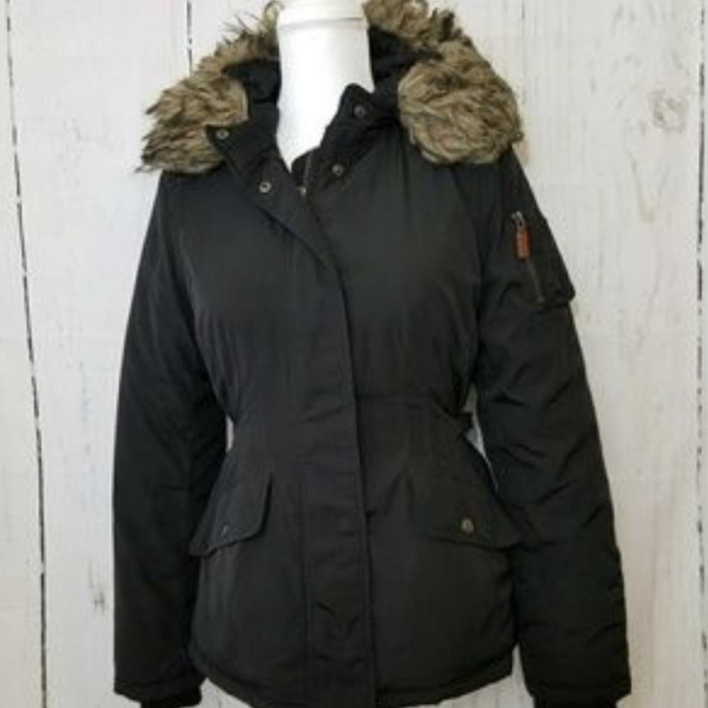 Banana Republic black puffer jacket