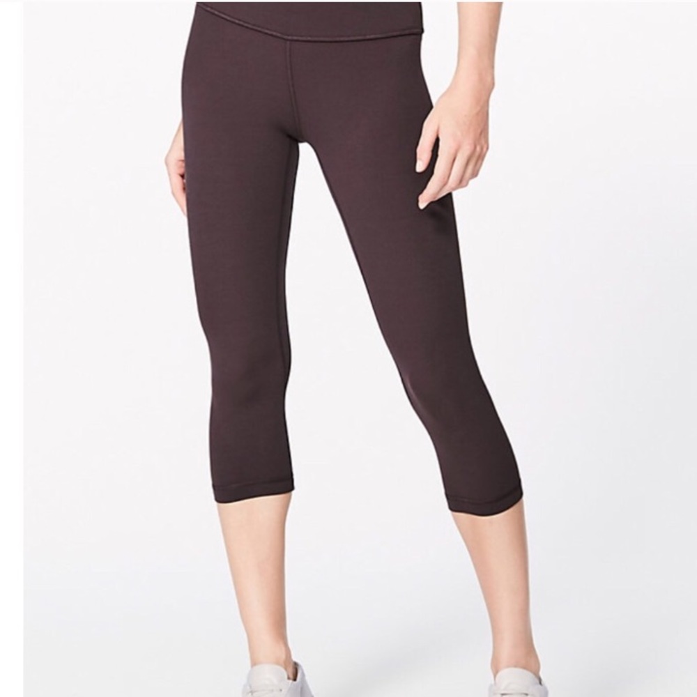 Lululemon Align Crop pelt