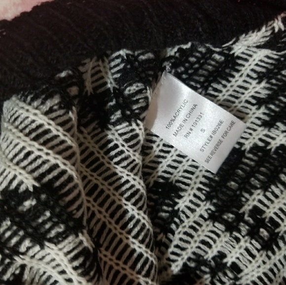 Leopard Sweater NWoT - Picture 5 of 5