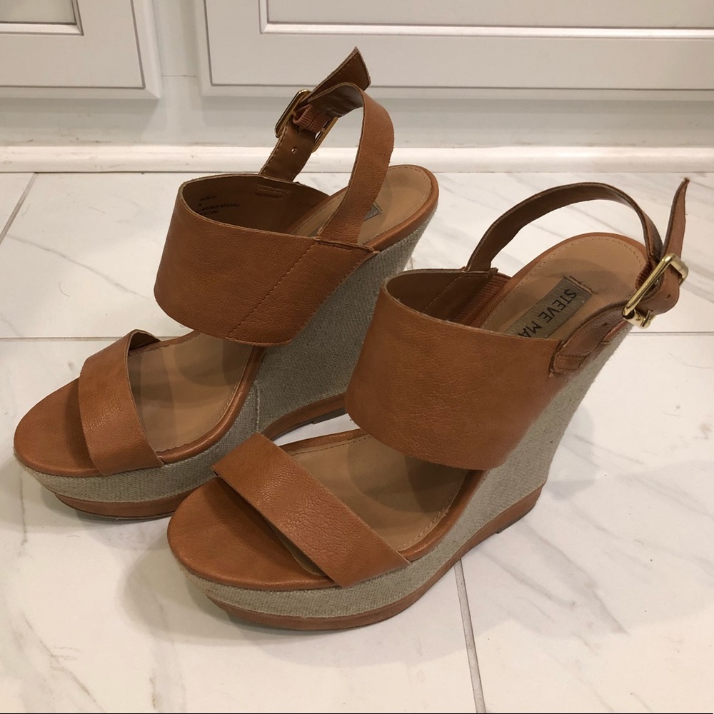 Steve Madden Camel Wedges