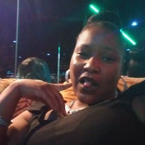 Meet your Posher, Donesha