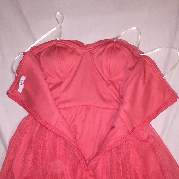 Party Dress - Picture 4 of 6