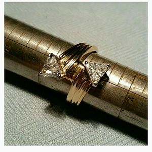 STUNNING CZ GEP LOVER'S DOUBLET RING! (8)