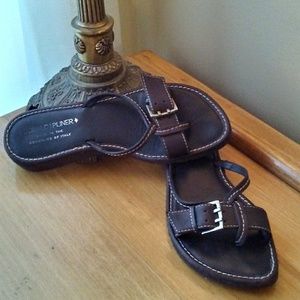 Donald J Pliner sandals 👡