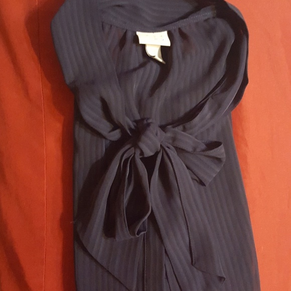 Blue Blouse with front tie & buttons - Picture 3 of 5