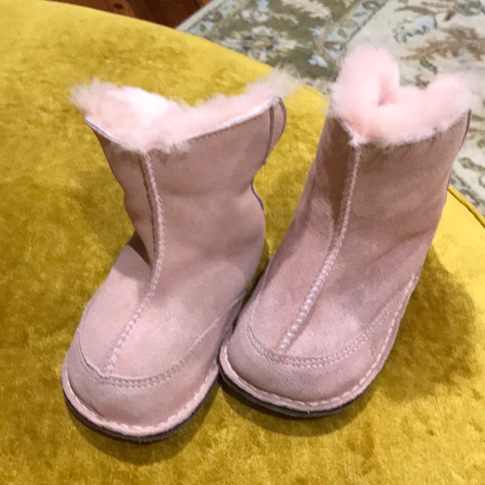 Toddler Ugg boots size L